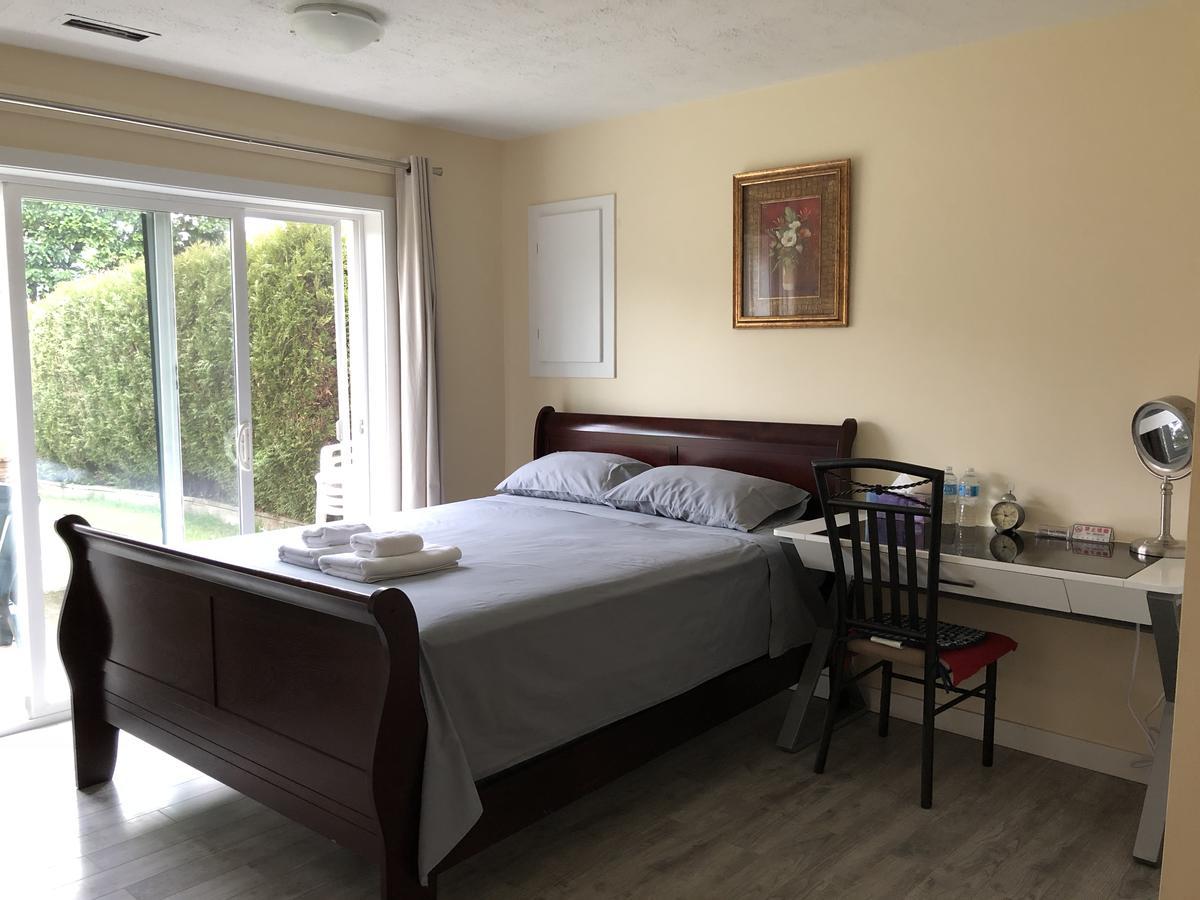 Richmond Vancouver Airport Comfy Home Exterior foto